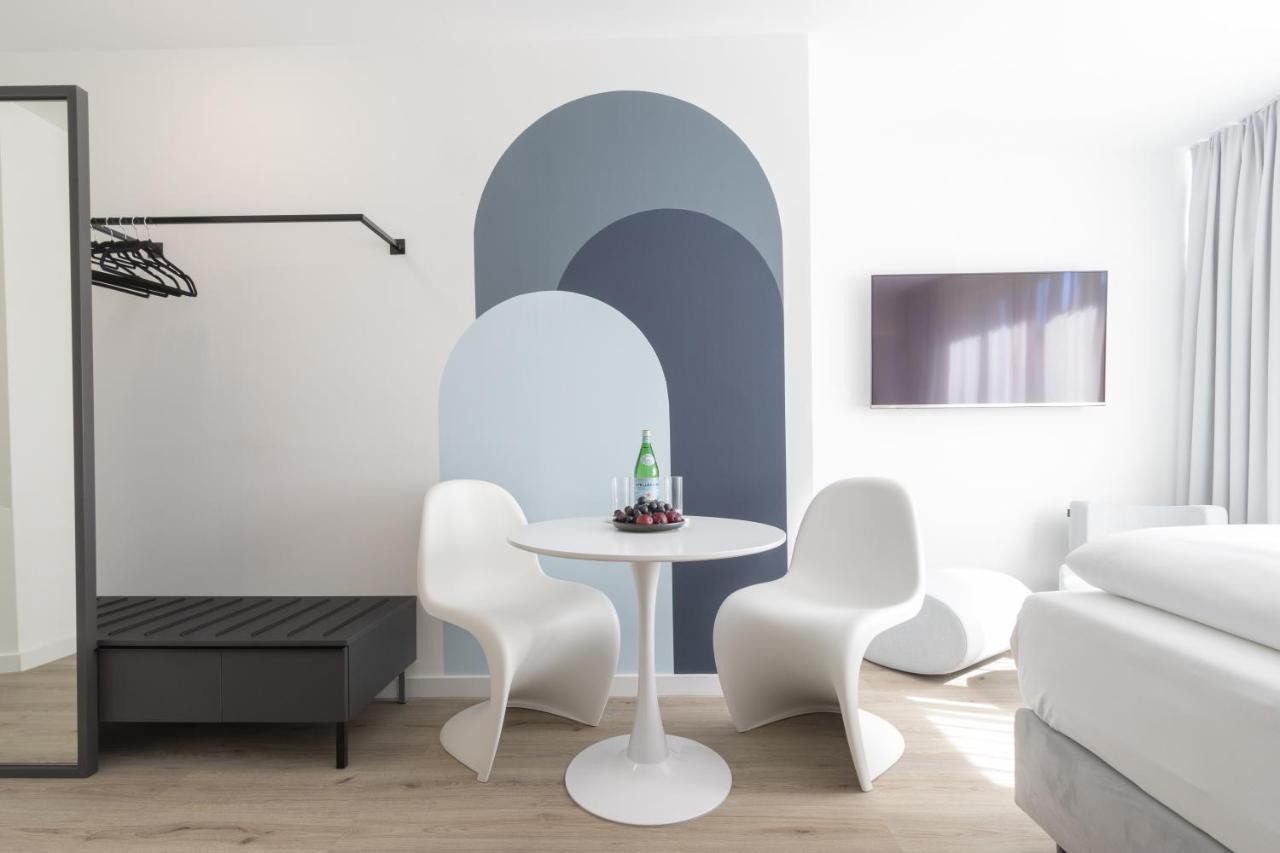 Zzzpace Smart-Hotel Bielefeld Zentrum Luaran gambar