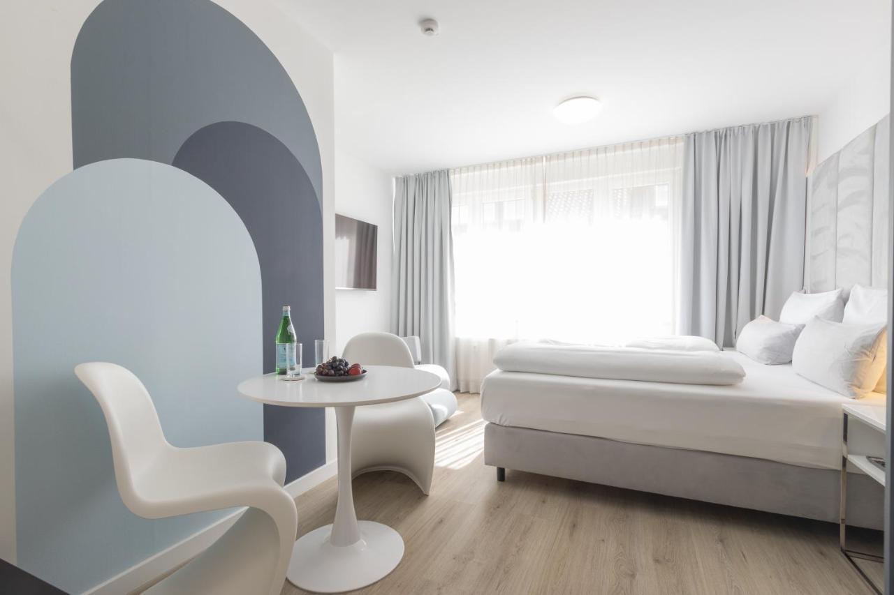 Zzzpace Smart-Hotel Bielefeld Zentrum Luaran gambar