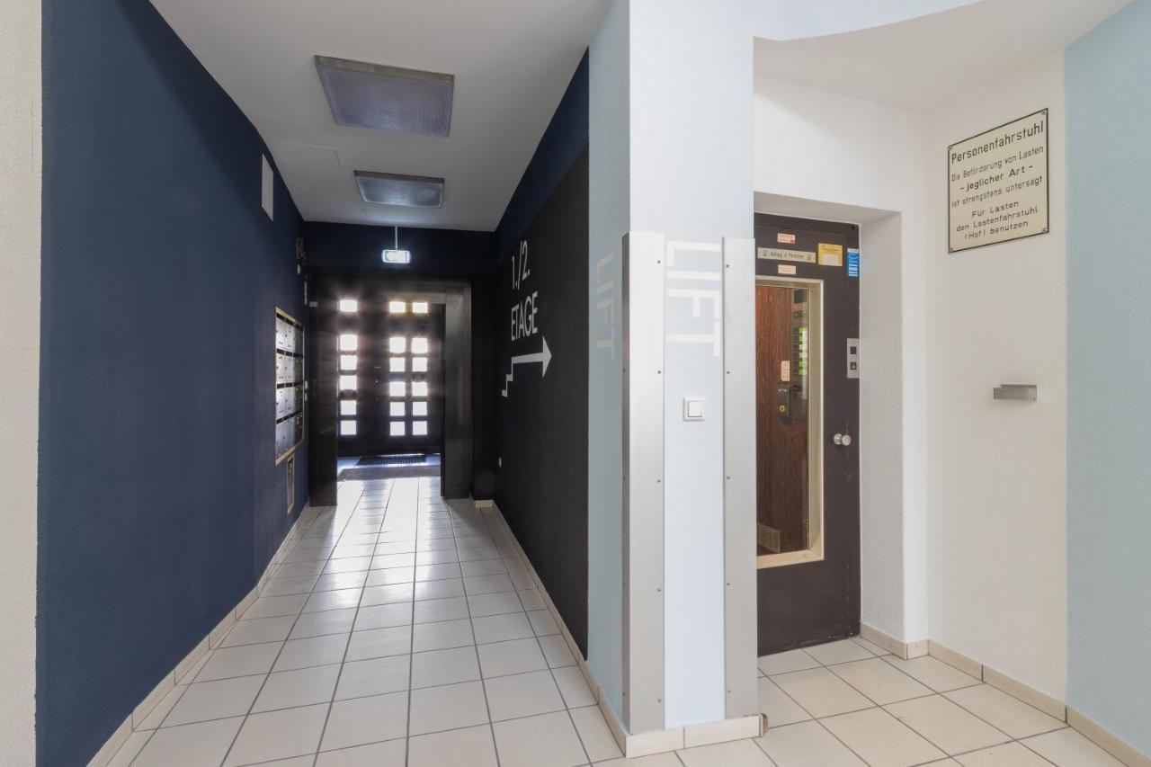 Zzzpace Smart-Hotel Bielefeld Zentrum Luaran gambar